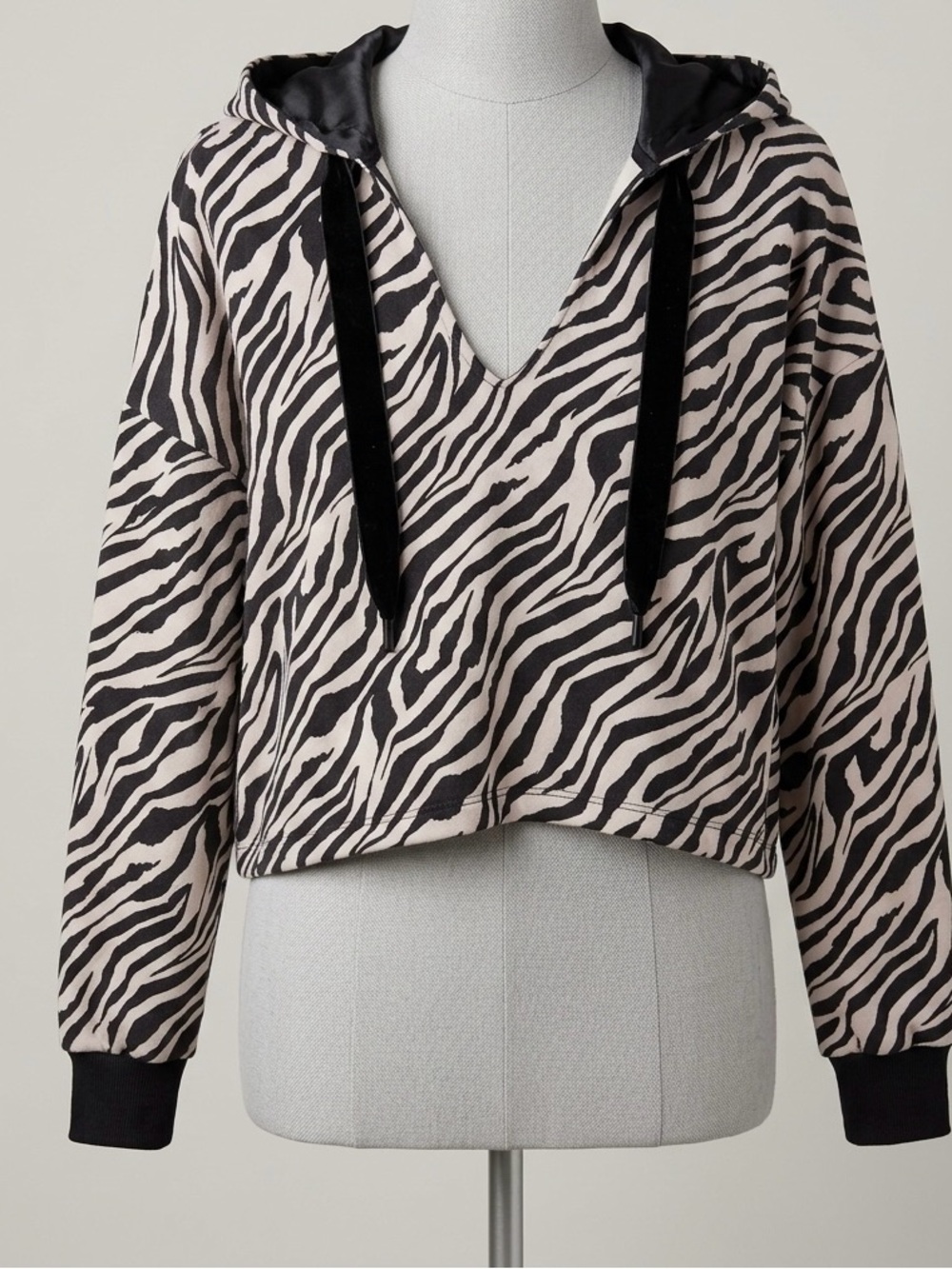 Victoria Secret- Zebra Print Hooded Pullover Top - Black & Cream